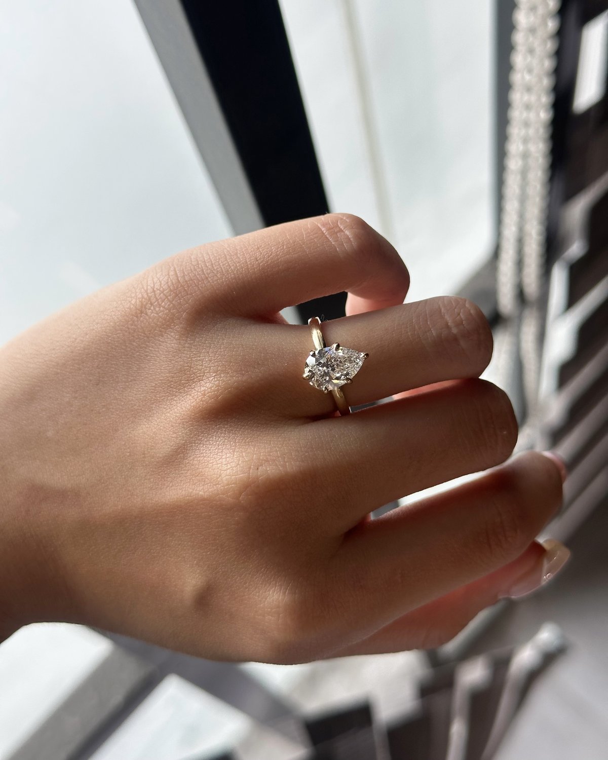 1.5 CT Pear (14k Yellow Gold).